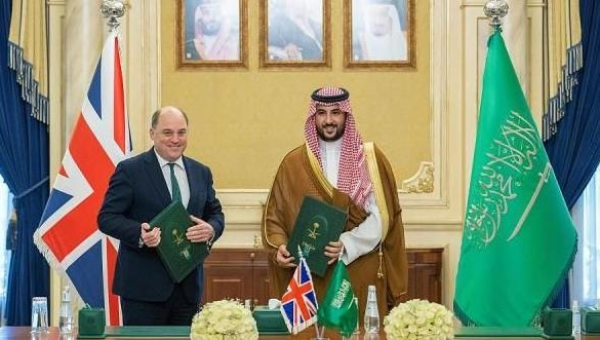 السعودية وبريطانيا توقعان إعلان شراكة مستقبلية حول القتال الجوي